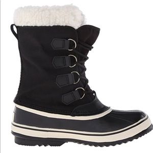 Sorel carnival boot black size 7 worn once
